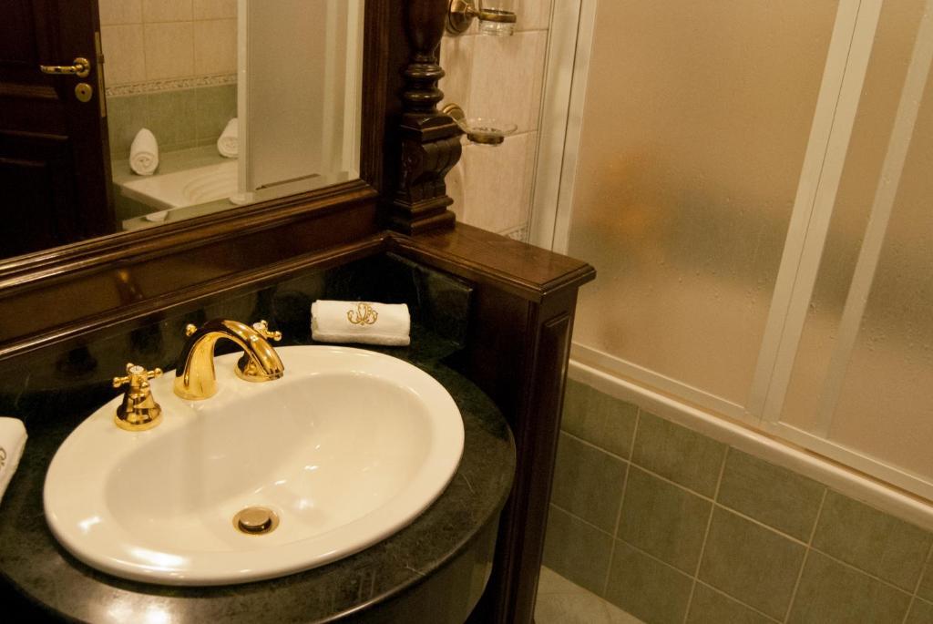 Hotel Casa Capsa Βουκουρέστι Εξωτερικό φωτογραφία